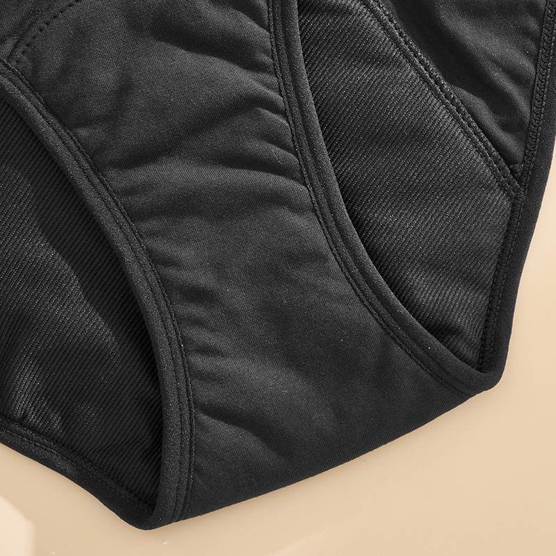 Organic And Non-Toxic Period Underwear: What Labels Actually Mean (and What To Ignore)