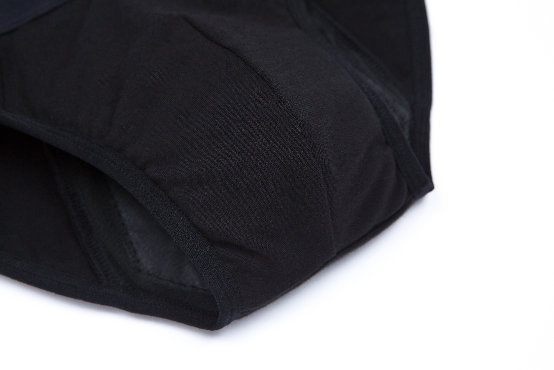 Absorbency Is Rated at 100–150ml. The Boxer Brief Silhouette Offers Secure Men Incontinence Briefs