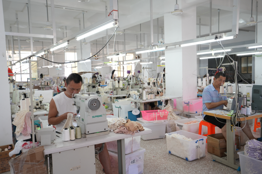 ljvogues-productionline (46).jpg