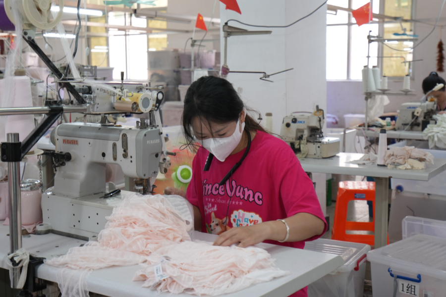 ljvogues-productionline (44).jpg